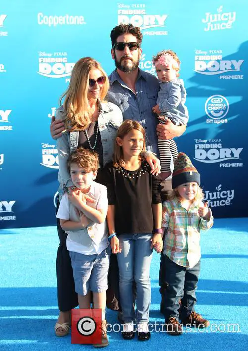 Does Jon Bernthal From Walking Dead Have A Wife? Doesn't Really Talk